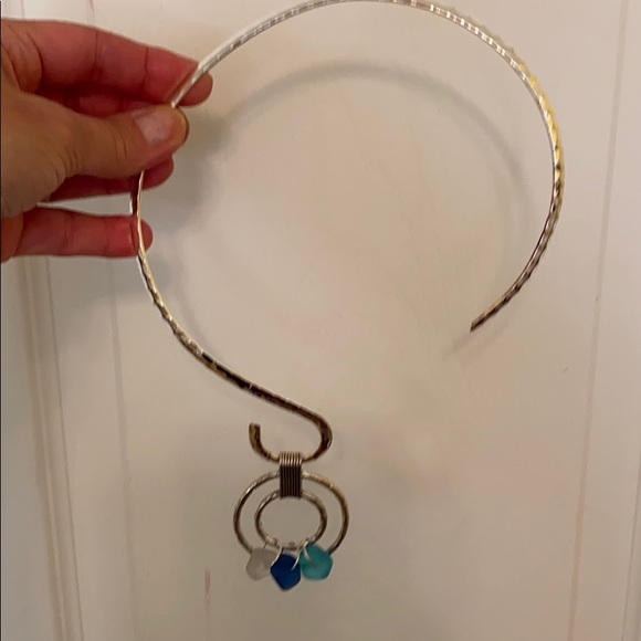 Silver sea glass necklace and bracelet set - Picture 6 of 7